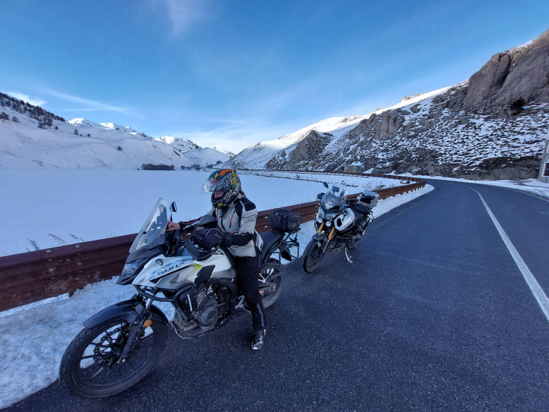 Come vestirsi per andare in moto in inverno