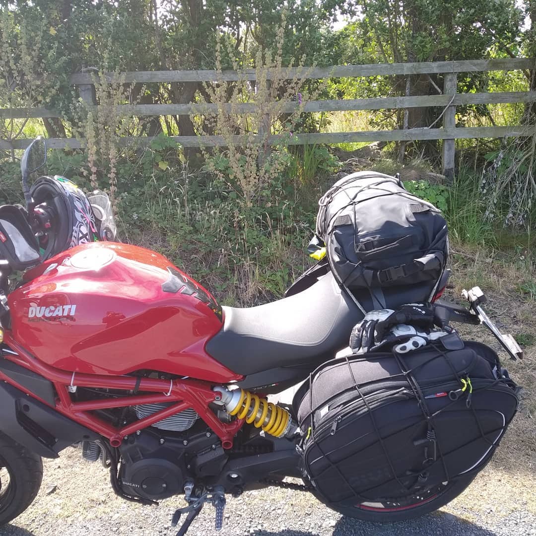 Moto pulita e carica